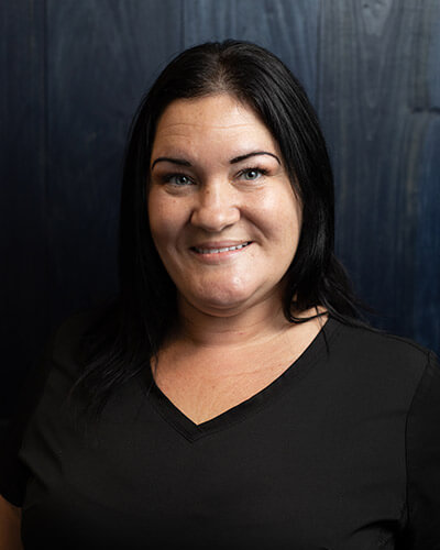Vernia Scarola, a Lakemont Dental dental assistant